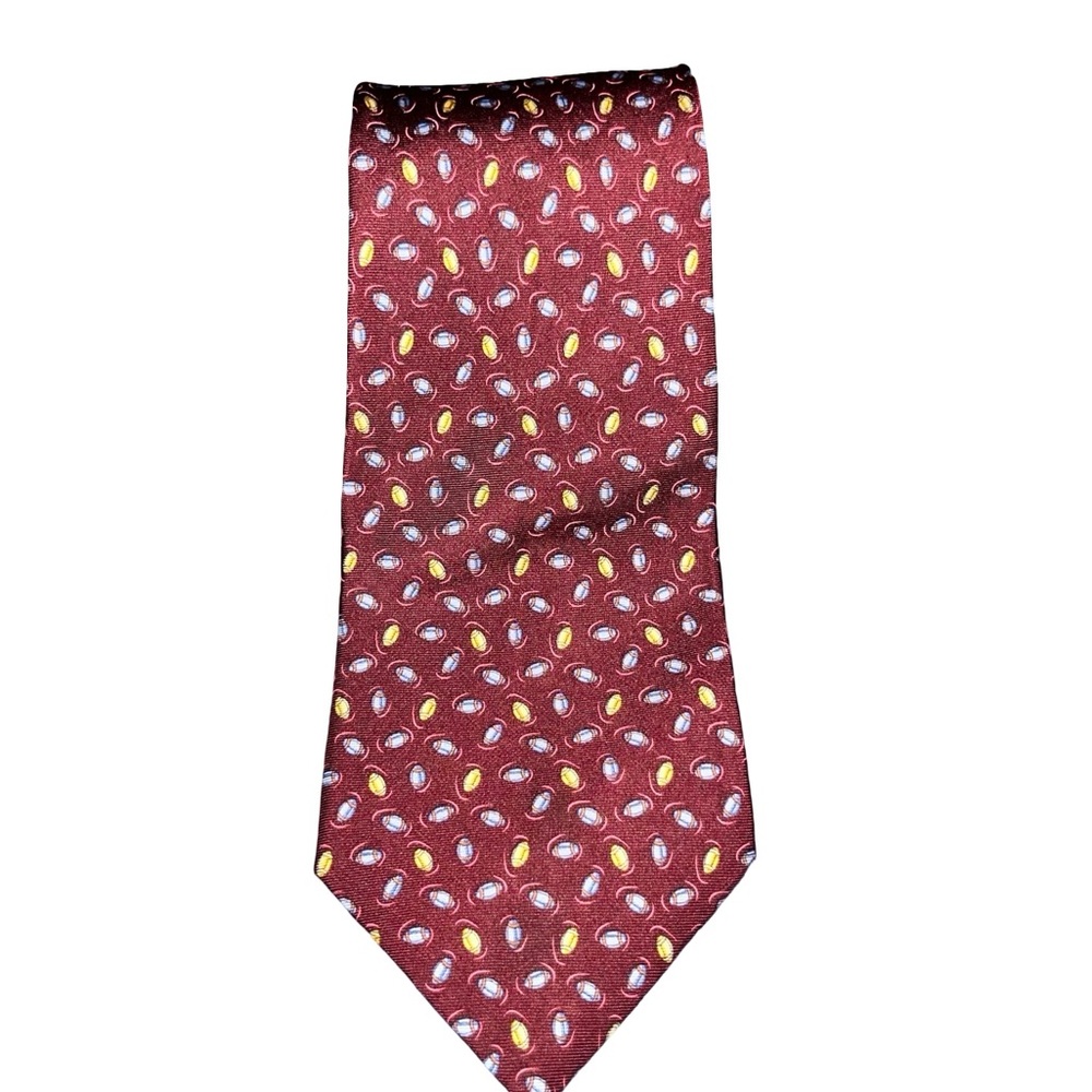 Elegant Red Patterned Brooks Brothers Tie